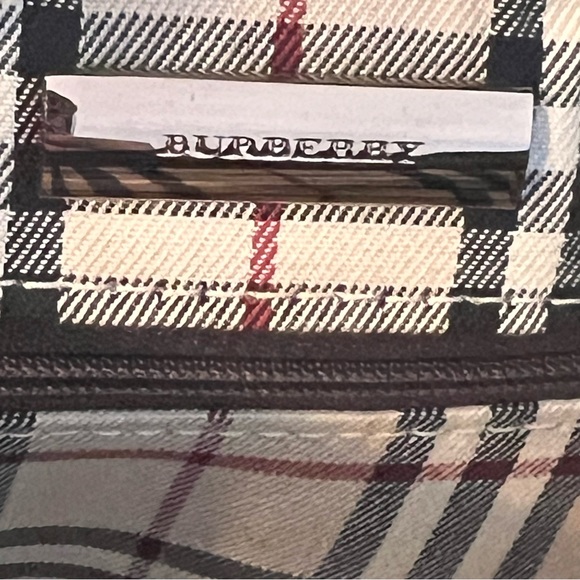 Burberry Dark Leather Nova Check Interior Tote - Picture 4 of 12